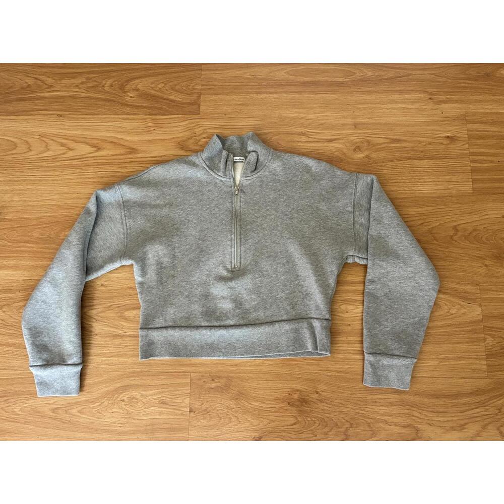 Reformation Gray mid-drift collared sweatshirt. Wmns Xs